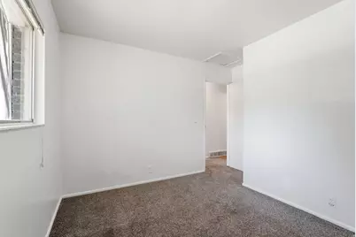 7059 S 1850 E, Cottonwood Heights, UT 84121 - Photo 13