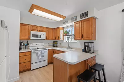 3951 W Brixton Rd S, Taylorsville, UT 84129 - Photo 11