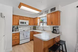 3951 W Brixton Rd S, Taylorsville, UT 84129 - Photo 11