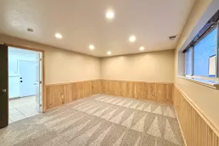 4805 S 3100 W, Roy, UT 84067 - Photo 19
