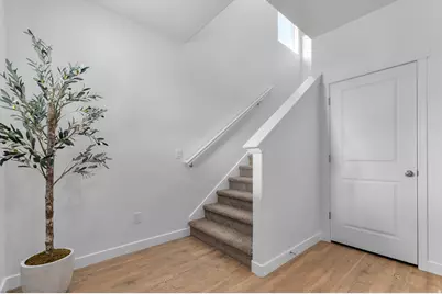 572 E Levengrove Dr #244, Lehi, UT 84048 - Photo 3
