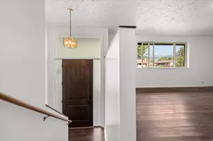 1487 N 700 W, West Bountiful, UT 84087 - Photo 3