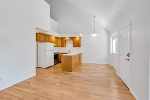 25 S 850 E, Provo, UT 84606 - Photo 3