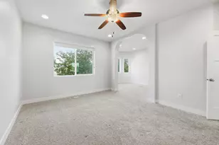 6471 W Newton Farm Dr, West Valley, UT 84128 - Photo 25
