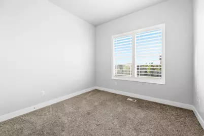 6471 W Newton Farm Dr, West Valley, UT 84128 - Photo 33