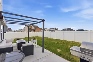 3296 W 3200 S, West Haven, UT 84401 - Photo 17