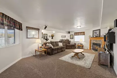 1465 S Highway 117, Mount Pleasant, UT 84647 - Photo 33