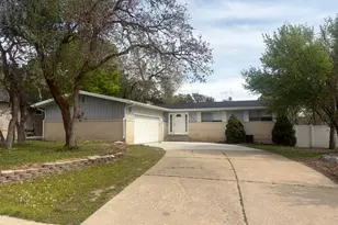 986 E Oxford Dr N, Kaysville, UT 84037 - Photo 25