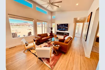 240 N 250 W, Torrey, UT 84775 - Photo 9