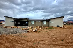 240 N 250 W, Torrey, UT 84775 - Photo 3