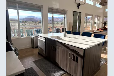 240 N 250 W, Torrey, UT 84775 - Photo 7
