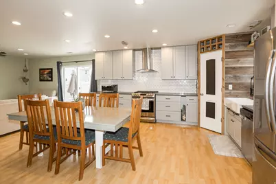 2149 E Eagle Crest Way, Eagle Mountain, UT 84005 - Photo 7