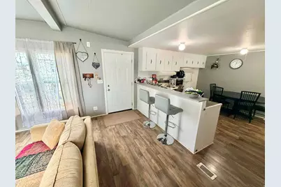1101 S Carbon Ave W #111, Price, UT 84501 - Photo 7