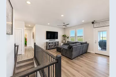 1209 N 4975 W, Plain City, UT 84404 - Photo 5