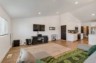 13324 S Heritage Farms Cv W, Riverton, UT 84065 - Photo 67