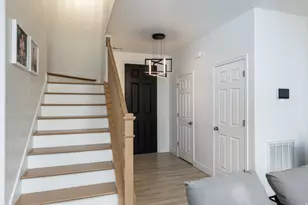 1126 W Stonehaven Dr, North Salt Lake, UT 84054 - Photo 9