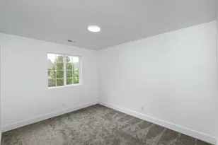 1126 W Stonehaven Dr, North Salt Lake, UT 84054 - Photo 15