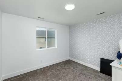 1126 W Stonehaven Dr, North Salt Lake, UT 84054 - Photo 17