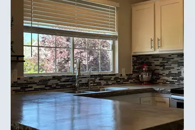 8316 S Rams Horns Dr W, West Jordan, UT 84088 - Photo 5