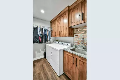380 W Mountain View Ln, Lyman, UT 84749 - Photo 15