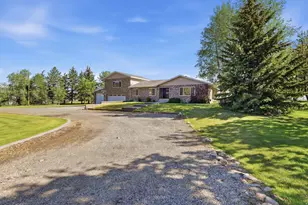 4071 S Crazy Acres Rd E, Daniel, UT 84032 - Photo 1