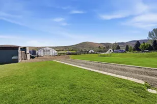 4071 S Crazy Acres Rd E, Daniel, UT 84032 - Photo 51