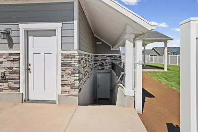 135 E 1100 N, Nephi, UT 84648 - Photo 49