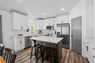 135 E 1100 N, Nephi, UT 84648 - Photo 15