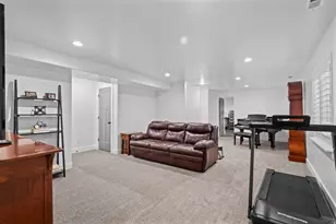 135 E 1100 N, Nephi, UT 84648 - Photo 33