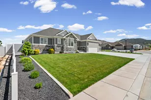 135 E 1100 N, Nephi, UT 84648 - Photo 5