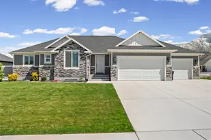 135 E 1100 N, Nephi, UT 84648 - Photo 1