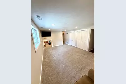 60 E 300 S, Hyrum, UT 84319 - Photo 13