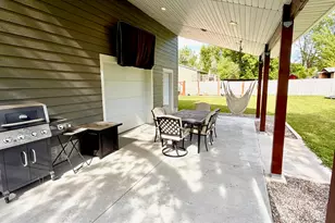 60 E 300 S, Hyrum, UT 84319 - Photo 19