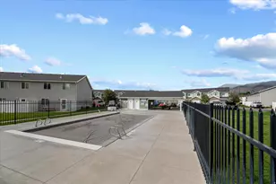 1122 W Excalibur Way S, West Haven, UT 84401 - Photo 31