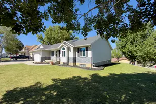 16 S 1185 E, Pleasant Grove, UT 84062 - Photo 3