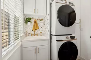 1561 E 330 N, Lehi, UT 84043 - Photo 13