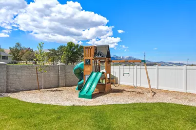 13334 S Henning Cir, Herriman, UT 84096 - Photo 33