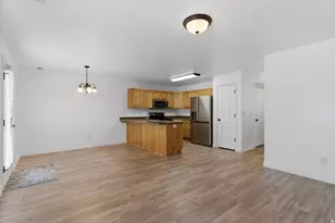 1121 W Lancelot Ln, West Haven, UT 84401 - Photo 5