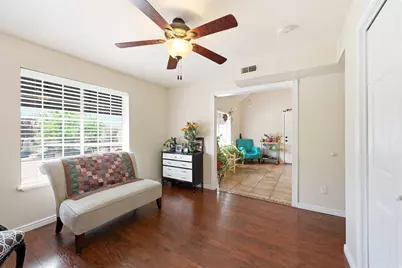 682 W 1870 N #11, Orem, UT 84057 - Photo 9
