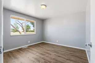 1290 E Main St, Green River, UT 84525 - Photo 5