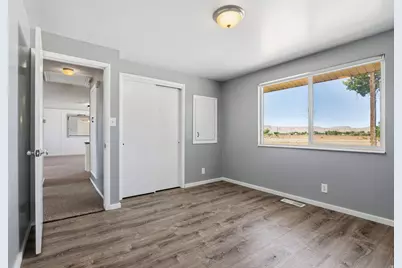 1290 E Main St, Green River, UT 84525 - Photo 7