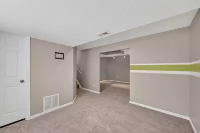 1341 N 325 E, Layton, UT 84041 - Photo 33