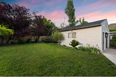 2247 E Wilson Ave S, Salt Lake City, UT 84108 - Photo 29