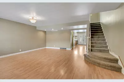 843 E Three Fountains Dr #263, Murray, UT 84107 - Photo 5