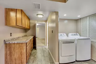 843 E Three Fountains Dr, Murray, UT 84107 - Photo 29