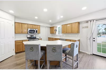 9787 S Garden Glen Rd, South Jordan, UT 84095 - Photo 9