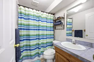 9787 S Garden Glen Rd, South Jordan, UT 84095 - Photo 29