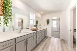 2125 E Porcupine Dr, Eagle Mountain, UT 84005 - Photo 9