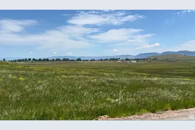 2756 S Country Club Dr #25, Garden City, UT 84028 - Photo 5