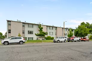 1860 W 500 N, Salt Lake City, UT 84116 - Photo 25